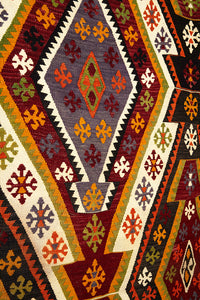 Vintage Anatolian Kilim   180x315 cm